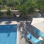 Greek Style Ground Floor & Pool * Ialysos (Rhodes)