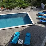 Greek Style Ground Floor & Pool Apartament Ialysos (Rhodes)