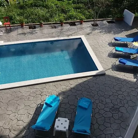 Greek Style Ground Floor & Pool Apartment Ialysos (Rhodes)