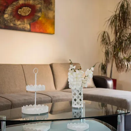 Apartament Greek Style Ground Floor & Pool *