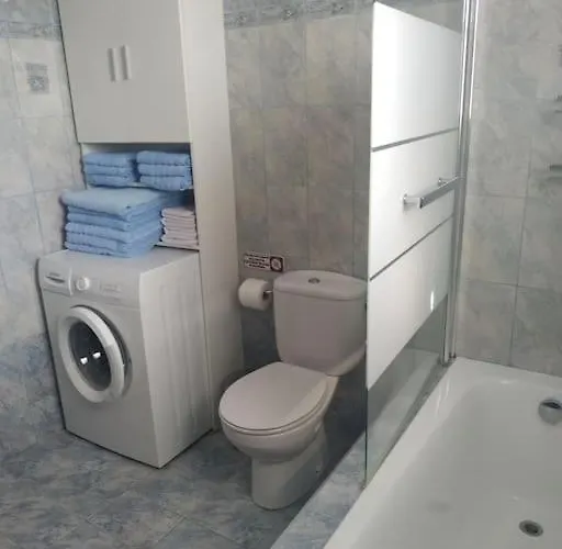 Greek Style Ground Floor & Pool