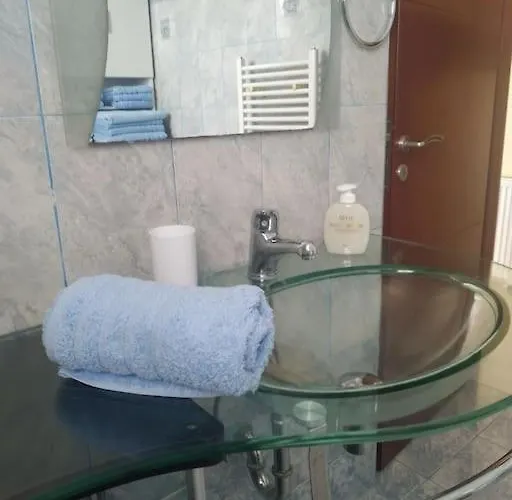 Greek Style Ground Floor & Pool * Jalisos