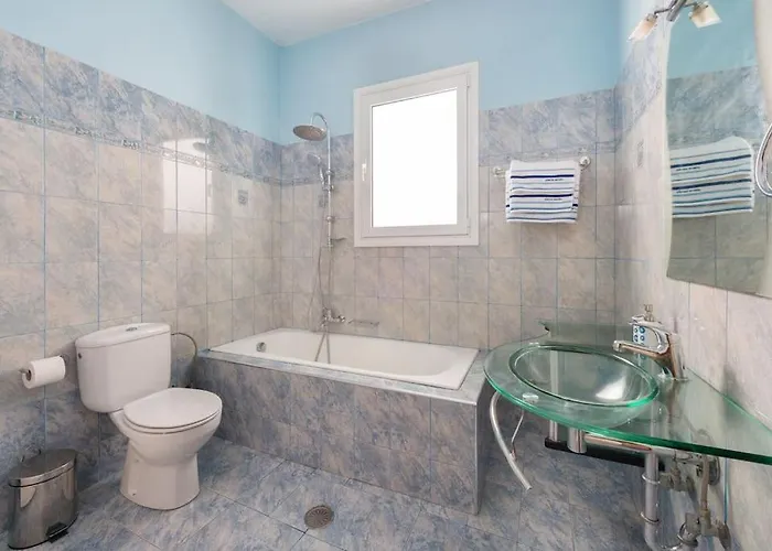 Greek Style Ground Floor & Pool