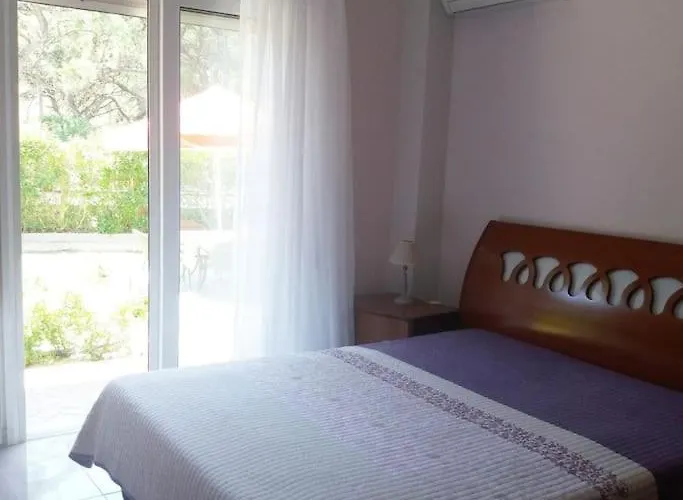 Greek Style Ground Floor & Pool