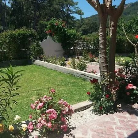 Greek Style Ground Floor & Pool